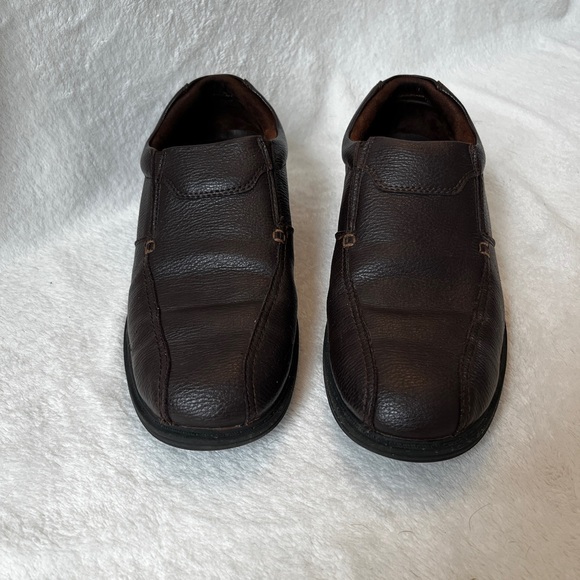 Clarks Brown Leather Slip On Shoes Men’s 11 Comfort Casual Loafers - Picture 2 of 11
